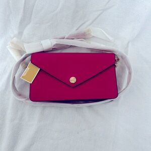 Michael Kors Jet Set Crossbody Electric Pink